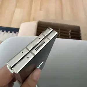 Samsung z. fold 5.2 sim, Улаанбаатар — Чингэлтэй — 5-р сургуулийн ойролцоо