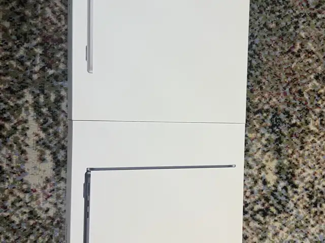 Apple 13", Apple M5, 16 GB RAM, 512 GB, Улаанбаатар — Баянзүрх — 13-р хороолол