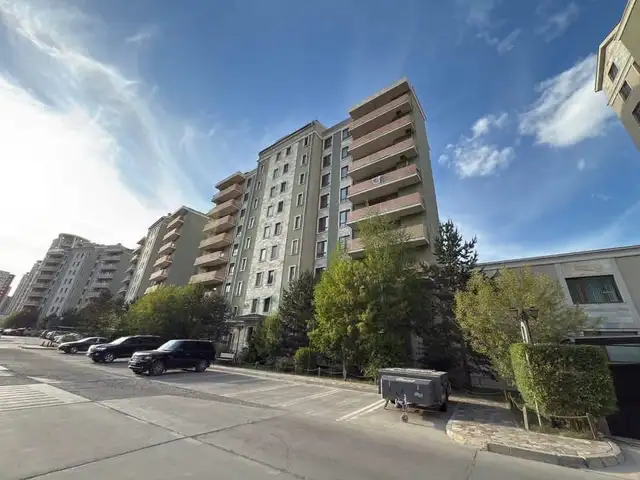 River garden бүрэн тавилгатай 4 өрөө 174мкв, Улаанбаатар — Хан-Уул — River Garden