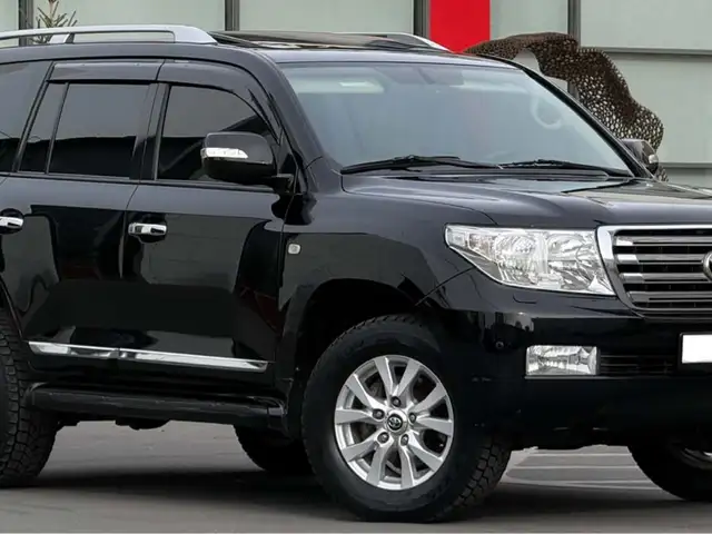 Toyota Land Cruiser 200