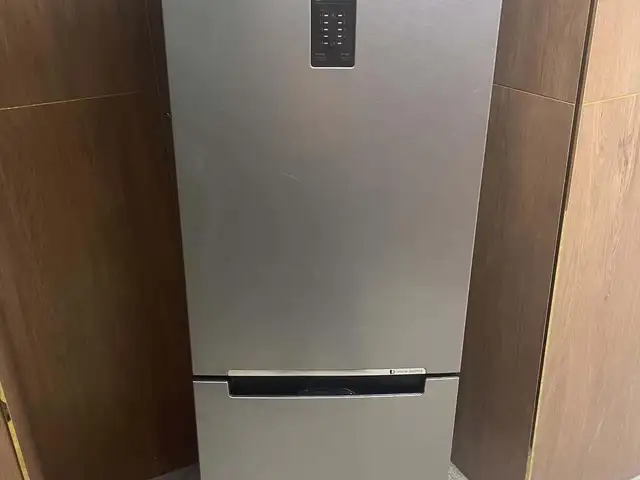 Samsung хөргөгч, Улаанбаатар — Сүхбаатар — 11-р хороо
