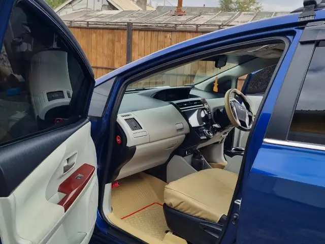 Toyota Prius 41