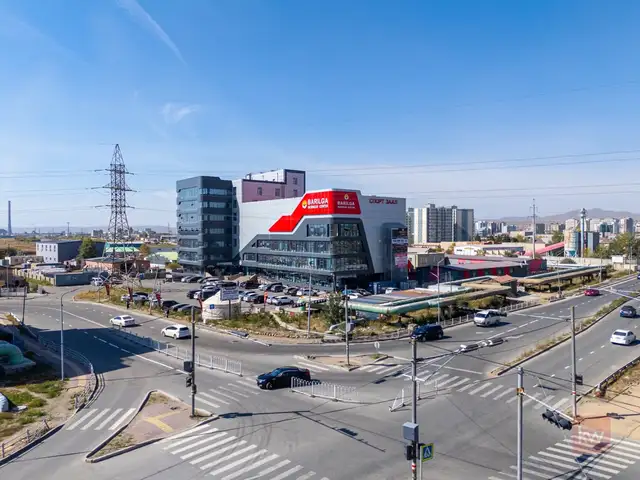 Барилга бизнес центрт 1 давхрын 170 мкв талбай, Улаанбаатар — Хан-Уул — Яармаг