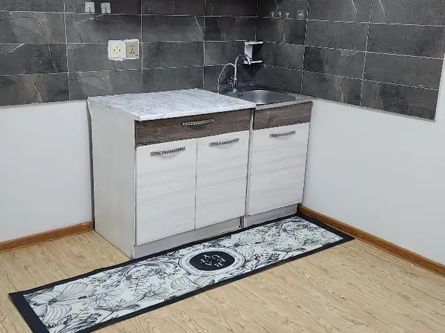 Бзд тавилгатай хажуу өрөө, Улаанбаатар — Баянзүрх — 1-р хороо