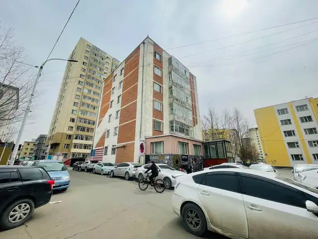 Чд 1-р хороо их дэлгүүрийн хойно 6а байр тавилгатай 2 өрөө 42м2 байр, Улаанбаатар — Сүхбаатар — 1-р хороо