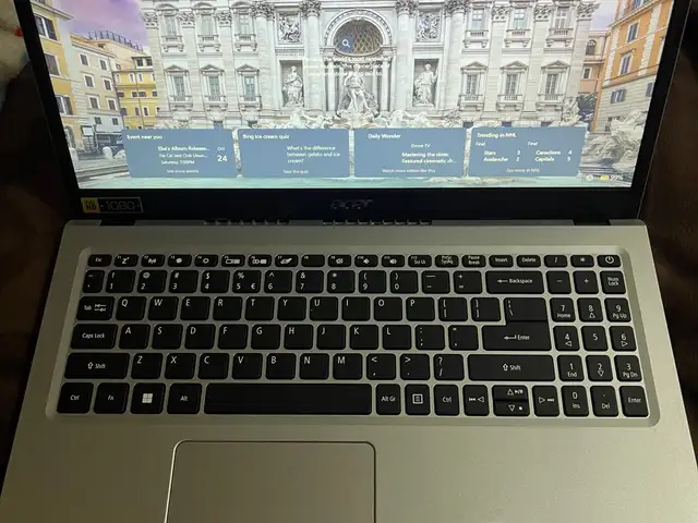 Acer 15.6", Intel Celerom, 8 GB RAM, Улаанбаатар — Баянзүрх — Халдвартын эмнэлэг