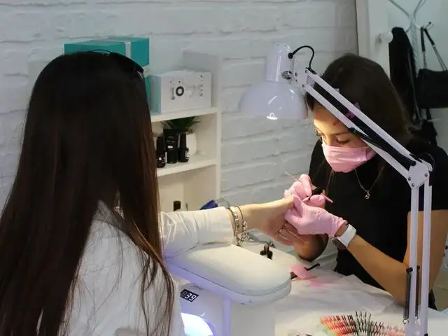 Nail artist буюу маникюрчины сургалт, Улаанбаатар — Чингэлтэй — 3-р хороо