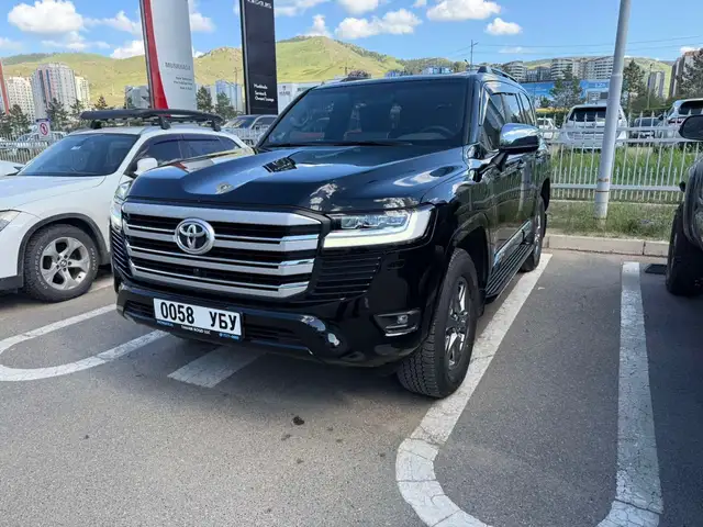 Toyota Land Cruiser 300
