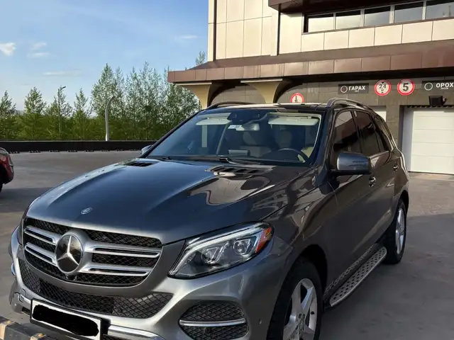 Mercedes-Benz GL-Class
