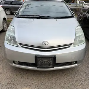 Toyota Prius 20