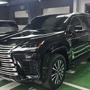 Lexus LX 600