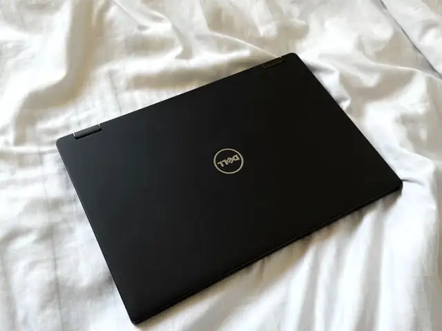 Dell 13", Intel Core i7, 8 GB RAM, 256 GB, Улаанбаатар — Баянзүрх — Зүүн 4 зам