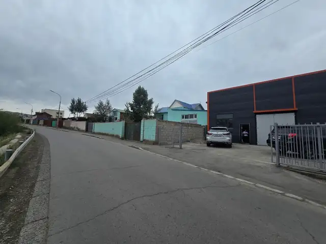 32-н тойргоос дэнжийн мянга орох зам дагуу авто засварын газар, Улаанбаатар — Сүхбаатар — 11-р хороо