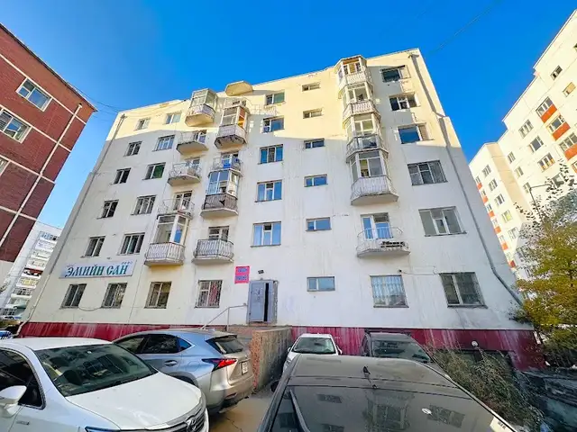 13-р хороолол, оюун ухаан музейн баруун талд 3 өрөө 75мкв, Улаанбаатар — Баянзүрх — 13-р хороолол
