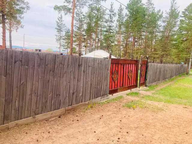 Сэлэнгэ аймаг шаамар суманд өмчлөхтэй 2 айлын хоосон хашаа, Сэлэнгэ