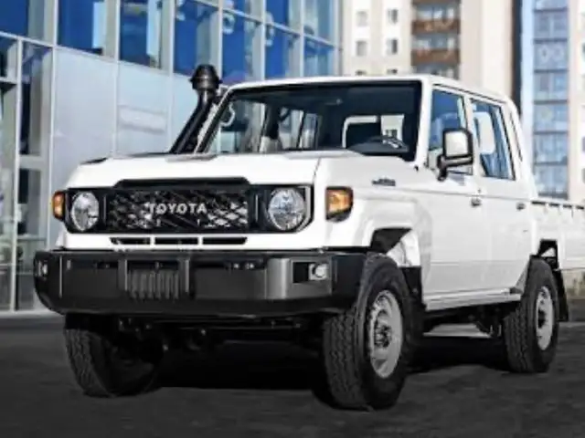 Toyota Land Cruiser 77