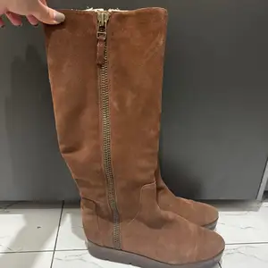 Nine west winter boots, Улаанбаатар — Баянгол — Нарны хороолол