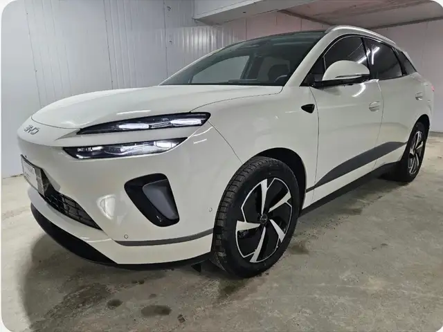 BYD Seal U / Sealion 6