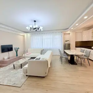 Төрийн ордны хойно 3 өрөө 97мкв, Улаанбаатар — Сүхбаатар — 6-р хороо
