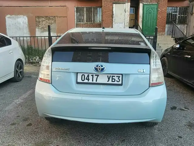 Toyota Prius 30