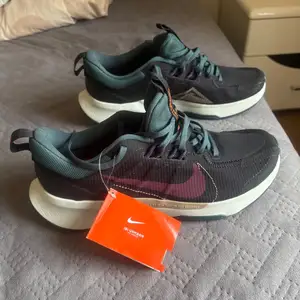 Nike juniper trail 2 nn, Улаанбаатар — Баянзүрх — Натур худалдааны төв