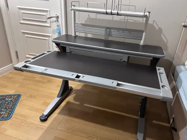Comf pro хүүхдийн эргономик ширээ, тавиур, сандал, Улаанбаатар — Сүхбаатар — 5-р хороолол