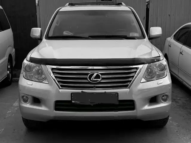 Lexus LX 570