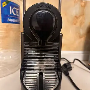 Nespresso coffee mashin, Дархан-Уул