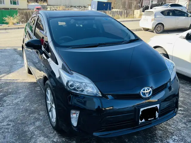 Toyota Prius 30
