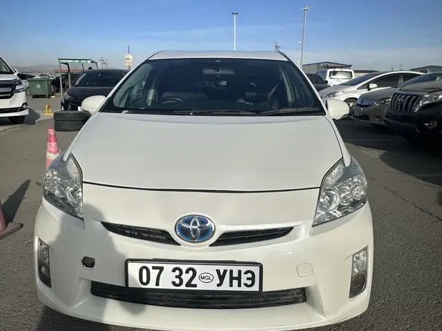 Toyota Prius 30