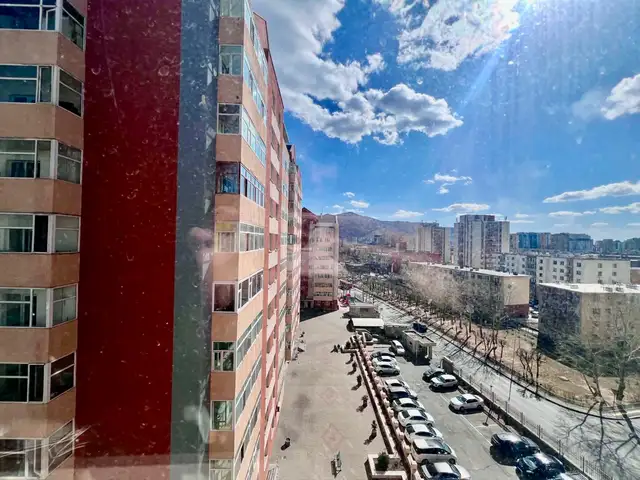 Энхтайваны гүүрний баруун талд 114 мкв 3 өрөө, Улаанбаатар — Хан-Уул — 120 мянгат