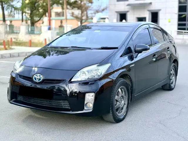 Toyota Prius 30