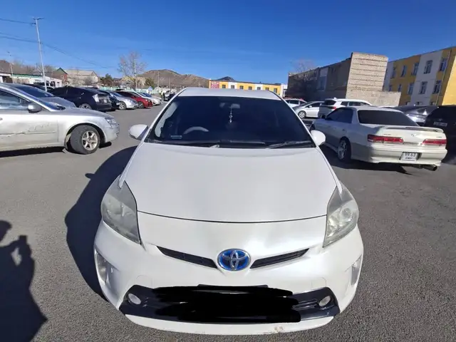Toyota Prius 30