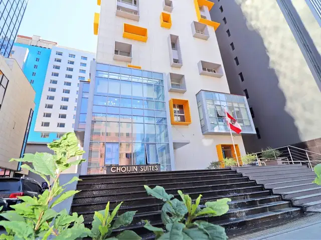 Choijin suites 4 өрөө орон сууц 198m2, Улаанбаатар — Сүхбаатар — 1-р хороо