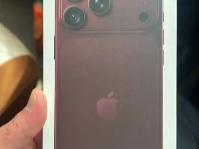 Apple iPhone 18 Pro Max, 256 gb, Улаанбаатар — Сонгинохайрхан — 1-р хороолол