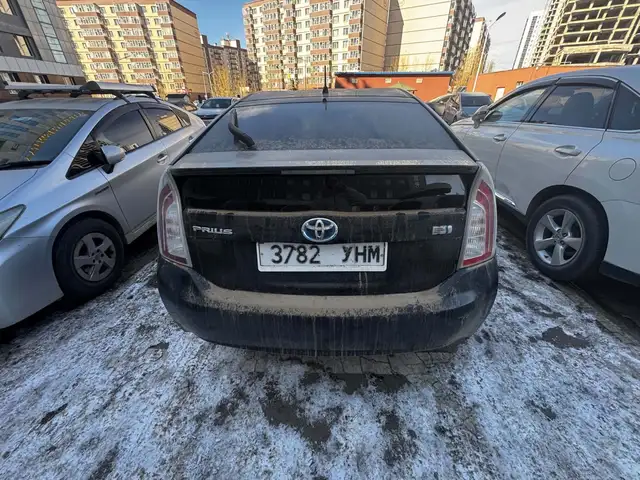 Toyota Prius 30