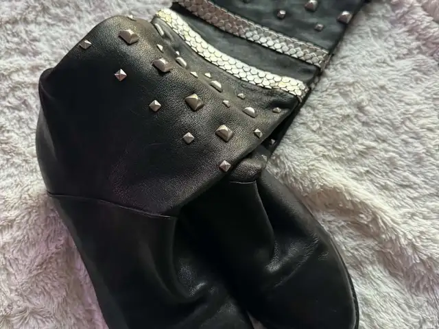 Gutal size 38, Улаанбаатар — Хан-Уул — 120 мянгат