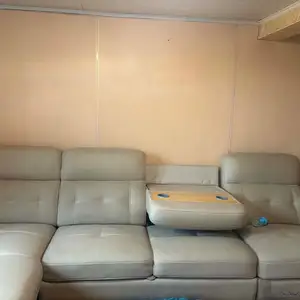 Op boldog sofa buidan, Улаанбаатар — Баянзүрх — Бага дарь-Эх