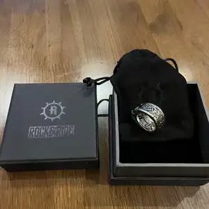 Rock ride 925 мөнгөн бөгж, Улаанбаатар — Хан-Уул — 17-р хороо