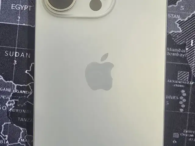 Apple iPhone 15 Pro, 256 gb, Natural Titanium, Улаанбаатар — Хан-Уул — 19-р хороолол