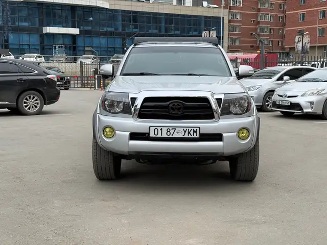 Toyota Tacoma