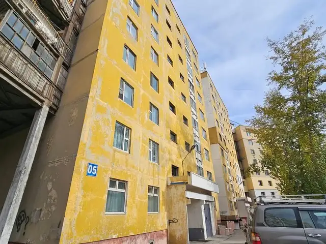 Төмөр зам арктай шар байранд гал тогоо тусдаа 52мкв 2 өрөө, Улаанбаатар — Баянгол — 4-р хороо