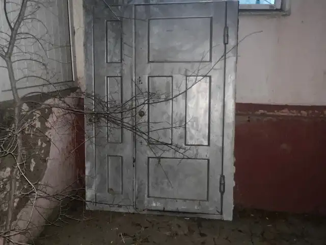 Өргөн 144см өндөр 210см төмөр хаалга, Улаанбаатар — Баянзүрх — Сансар