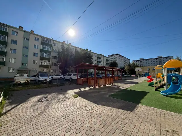 Naran mall-ийн урд, сбд 3хороо 4 өрөө орон сууц 44m2, Улаанбаатар — Сүхбаатар — 3-р хороо