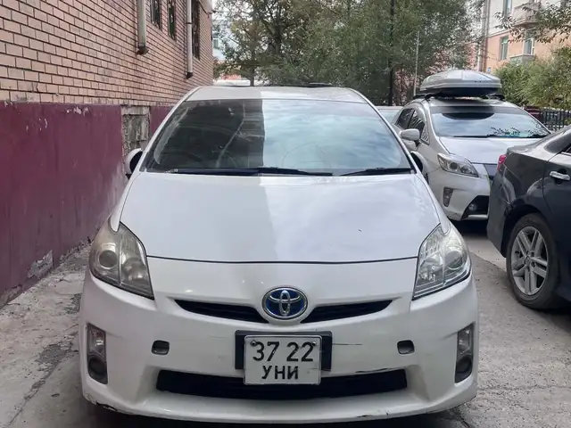 Toyota Prius 30