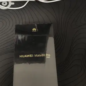 Huawei Mate 80 Pro, Улаанбаатар — Баянзүрх — Офицер