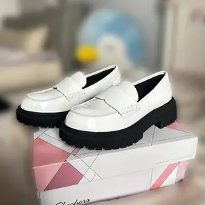 Skechers loafers, Улаанбаатар — Хан-Уул — Зайсан