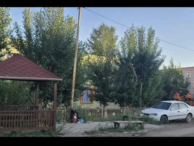 Хашаа байшин, Улаанбаатар — Баянгол — 3, 4 хороолол