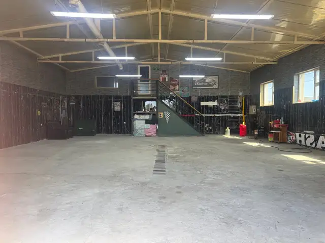1-r horoolol 160m2 graj ajiliin bair, Улаанбаатар — Сонгинохайрхан — 1-р хороолол