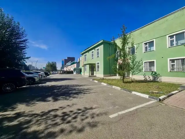 Нарны зам дагуу монгол эм импекс зүүн талд 345 мкв 1 давхарын талбай, Улаанбаатар — Сүхбаатар — 3-р хороо